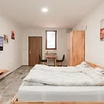 Chikma Rooms